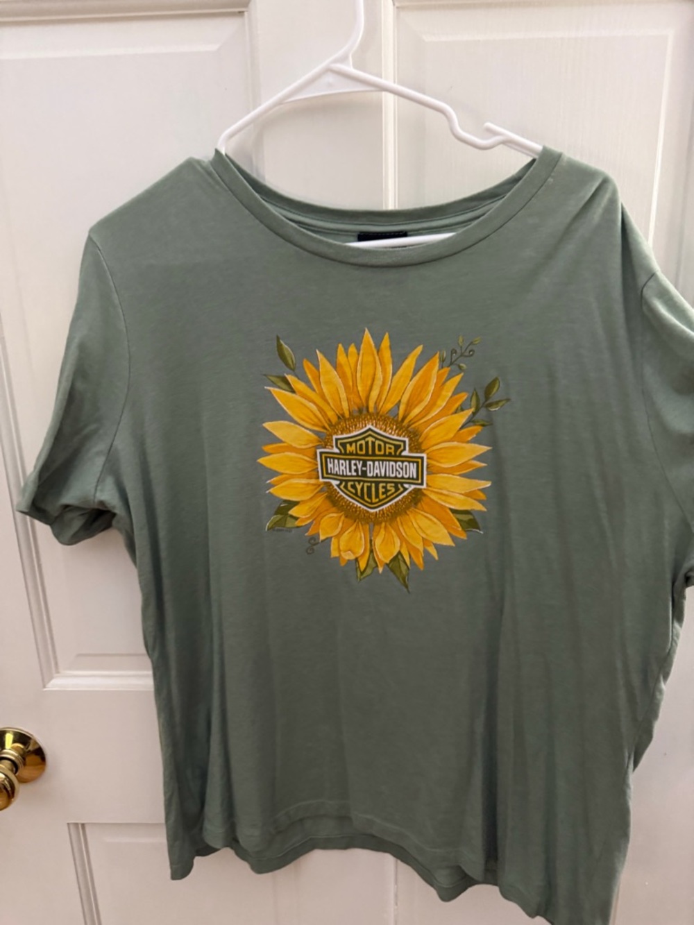 Harley-Davidson Sage Green Tee with Bright Yellow Sunflower Emblem
